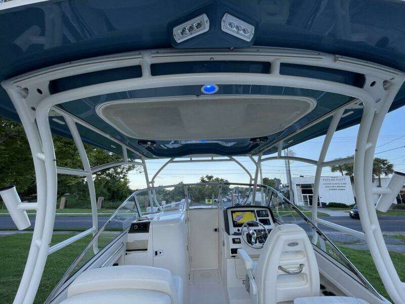 27ft Grady White Yacht For Sale