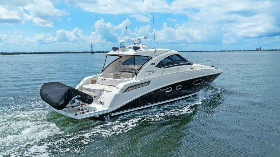 38 Hot 47ft Sea Ray Yacht For Sale