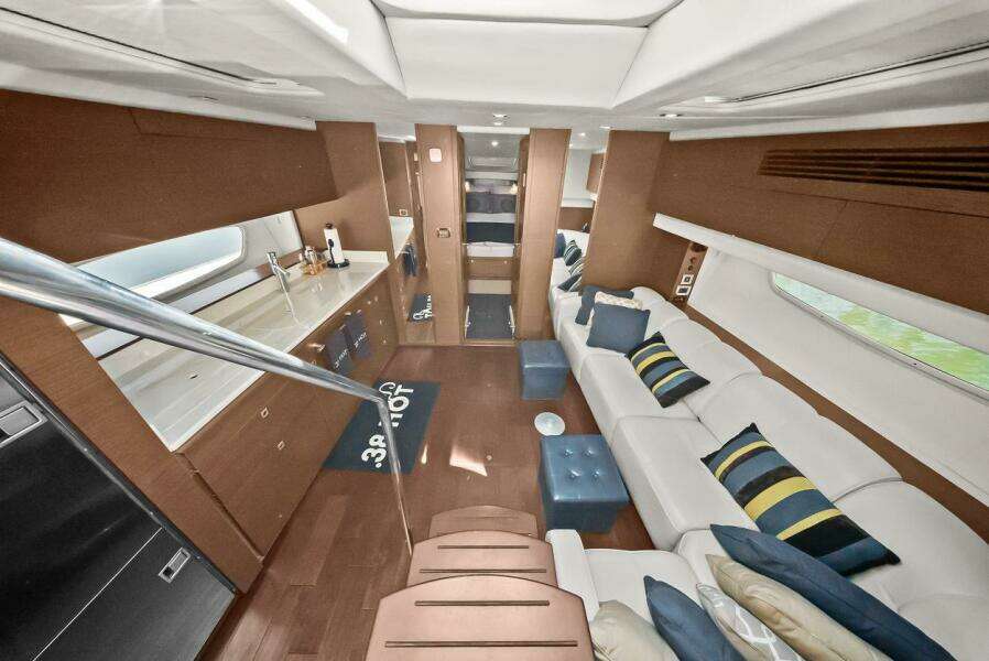 38 Hot 47ft Sea Ray Yacht For Sale