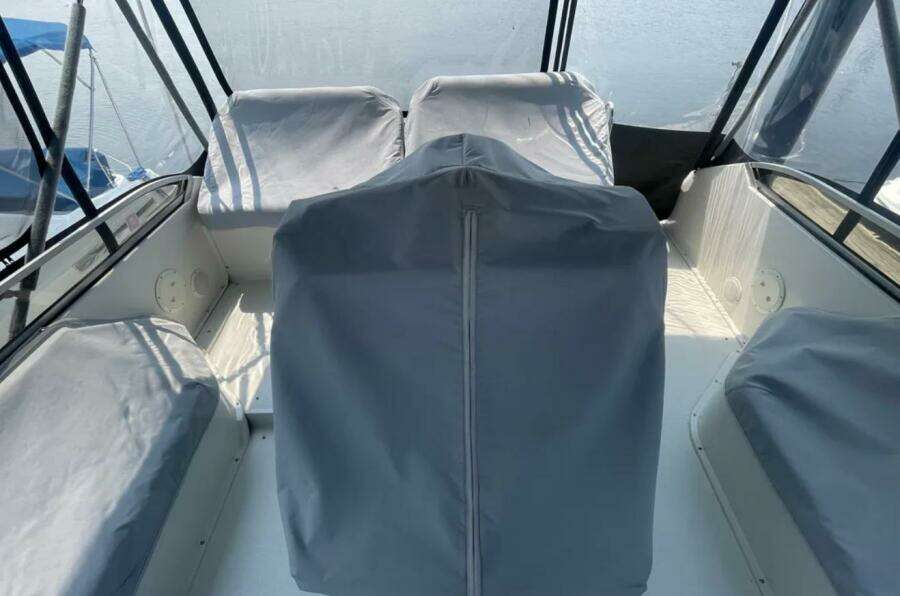ONE AWEIGH 38ft Carver Yacht For Sale