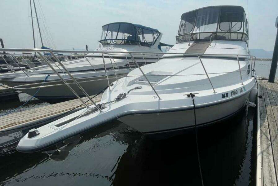 ONE AWEIGH 38ft Carver Yacht For Sale