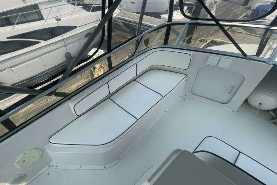 ONE AWEIGH 38ft Carver Yacht For Sale