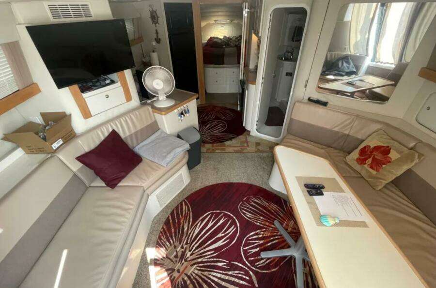 ONE AWEIGH 38ft Carver Yacht For Sale
