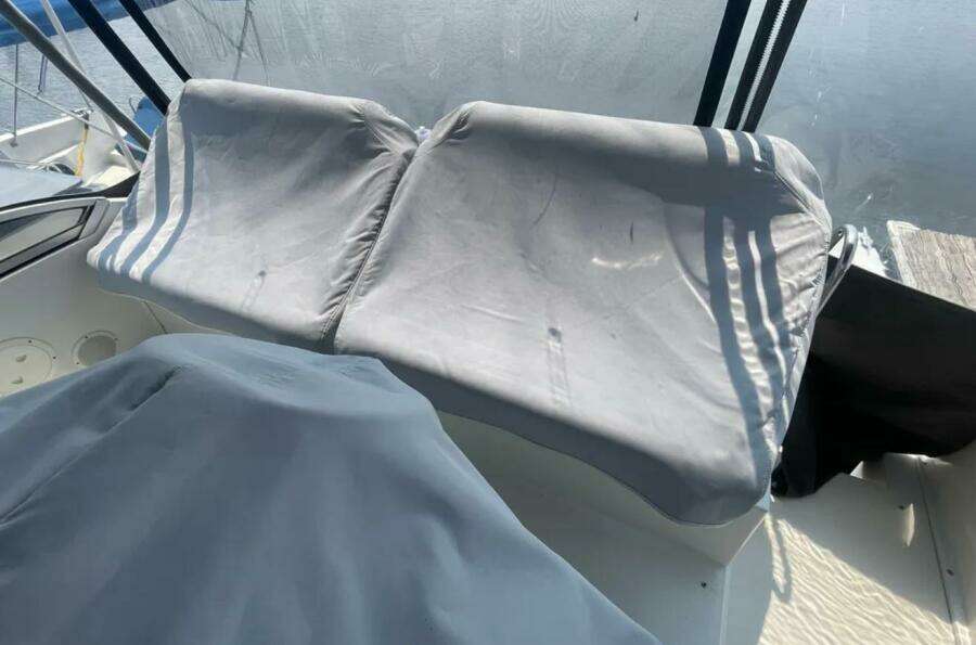 ONE AWEIGH 38ft Carver Yacht For Sale