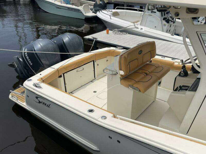 30ft Scout Yacht For Sale
