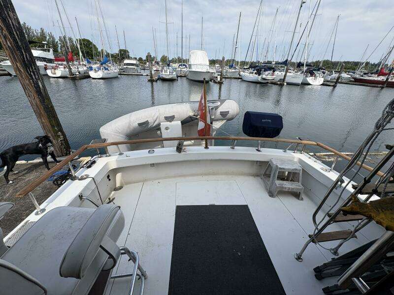 32ft Trojan Yacht For Sale