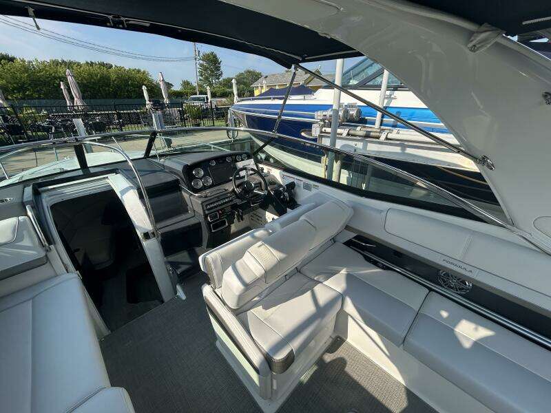 31ft Formula Yacht For Sale