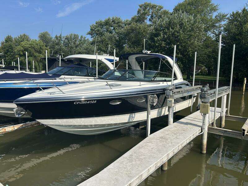 31ft Formula Yacht For Sale