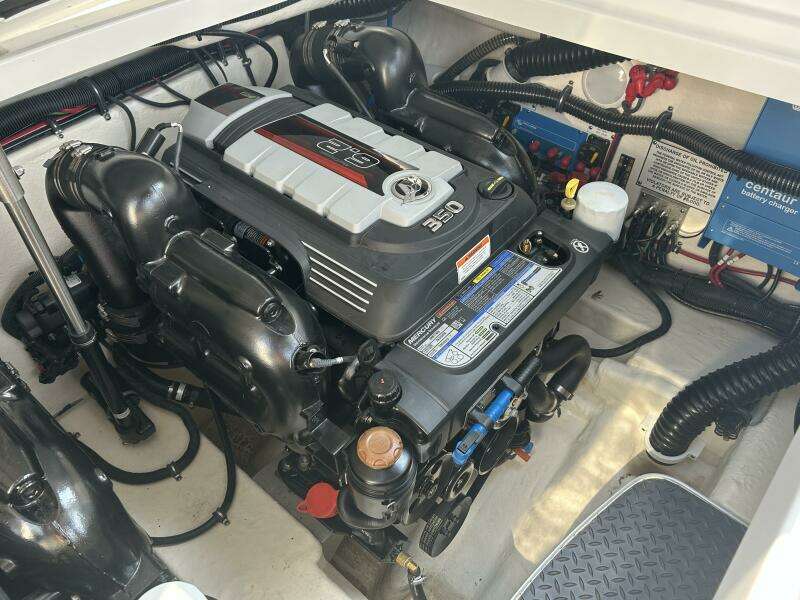 31ft Formula Yacht For Sale