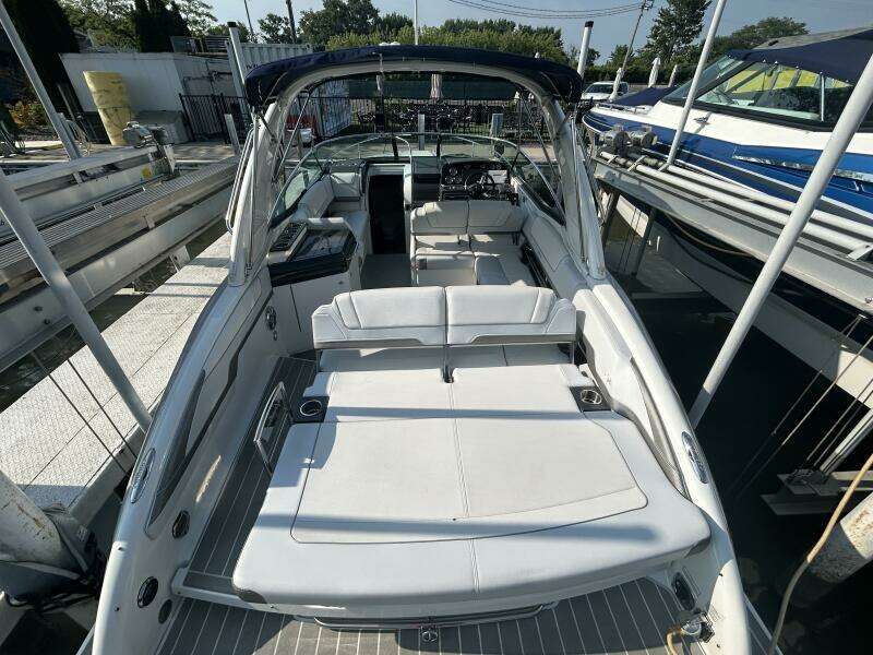 31ft Formula Yacht For Sale