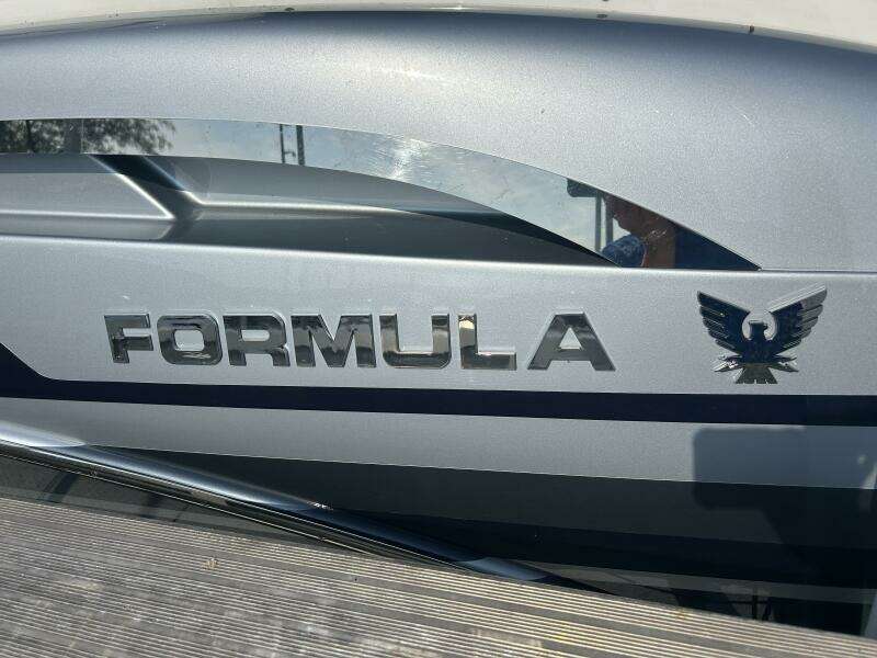 31ft Formula Yacht For Sale