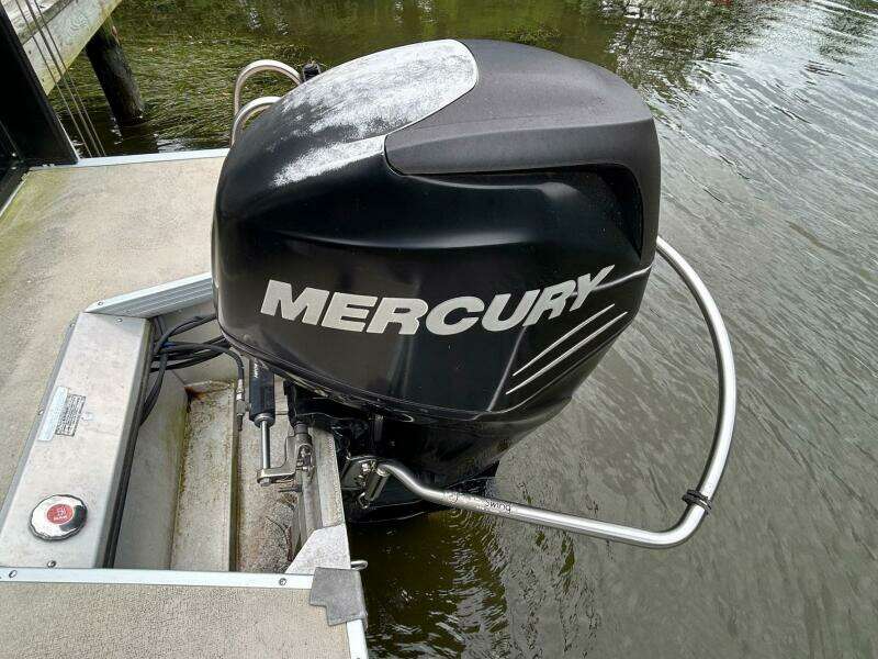 25ft Premier Yacht For Sale