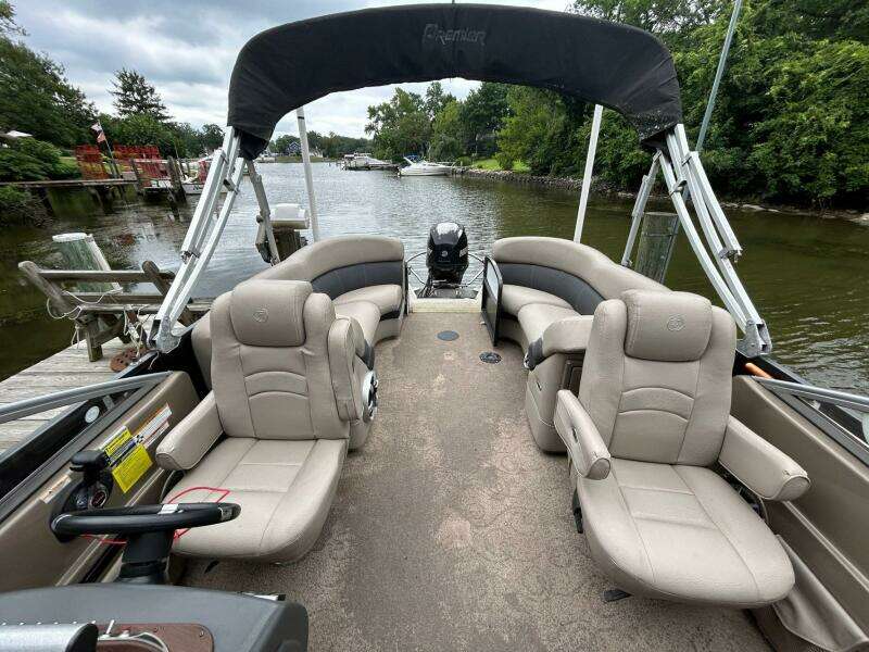 25ft Premier Yacht For Sale