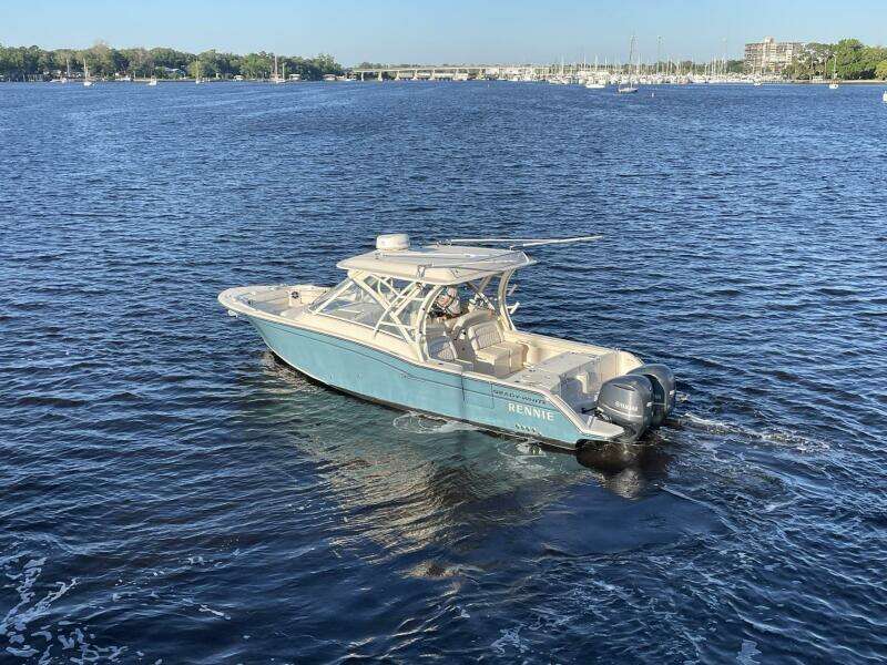 Rennie 32ft Grady White Yacht For Sale