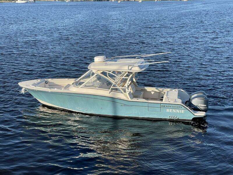 Rennie 32ft Grady White Yacht For Sale