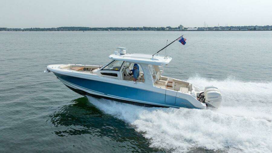 BLUE SKIES 35ft Boston Whaler Yacht For Sale