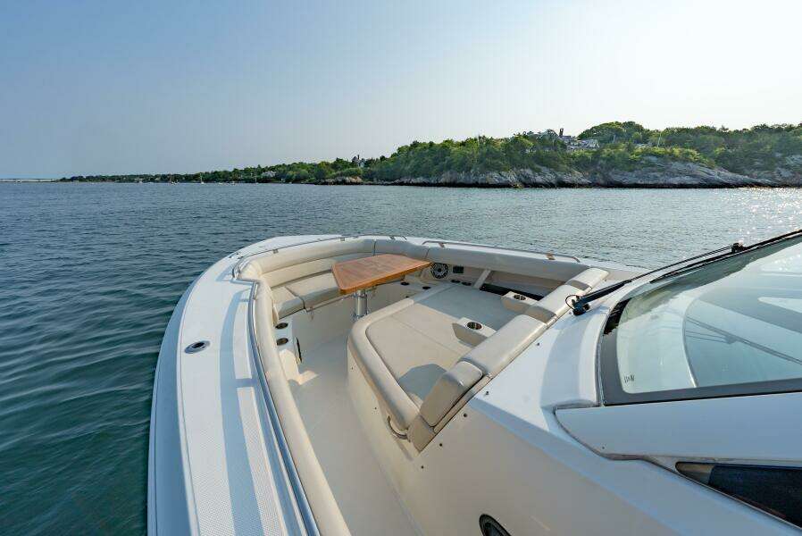 BLUE SKIES 35ft Boston Whaler Yacht For Sale