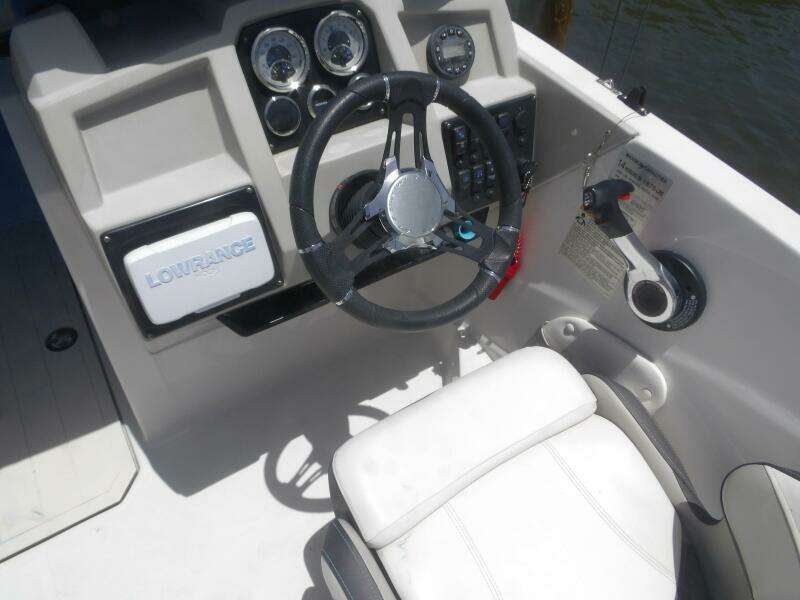 21ft Starcraft Yacht For Sale