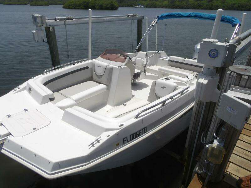 21ft Starcraft Yacht For Sale