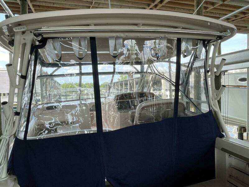 33ft Grady White Yacht For Sale