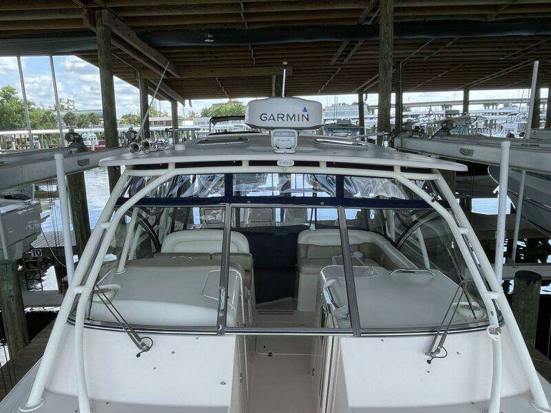 33ft Grady White Yacht For Sale