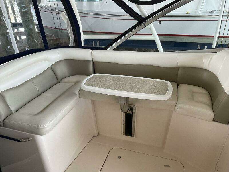 33ft Grady White Yacht For Sale
