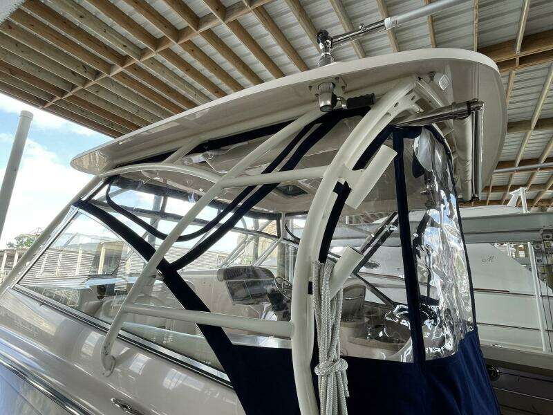 33ft Grady White Yacht For Sale