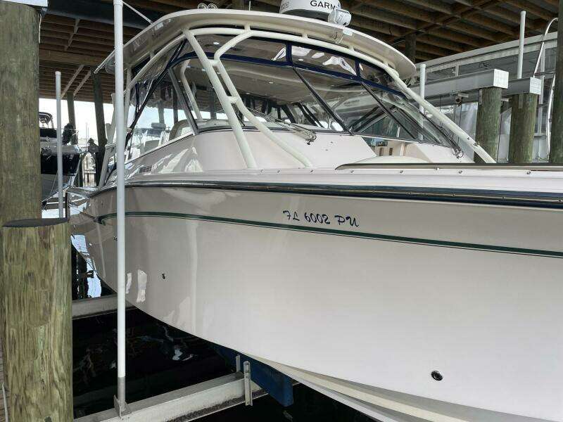33ft Grady White Yacht For Sale