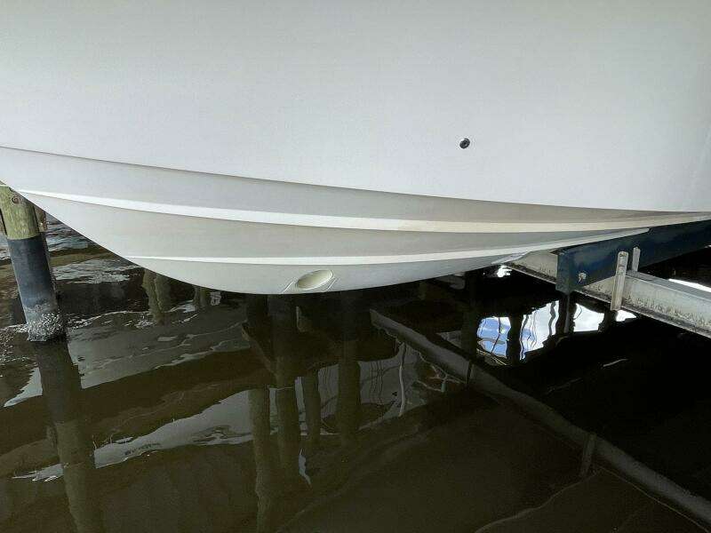 33ft Grady White Yacht For Sale