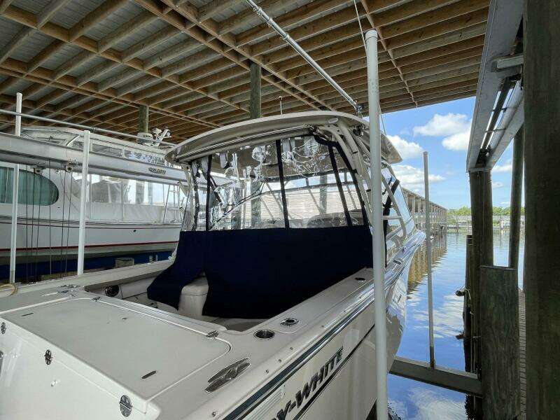 33ft Grady White Yacht For Sale