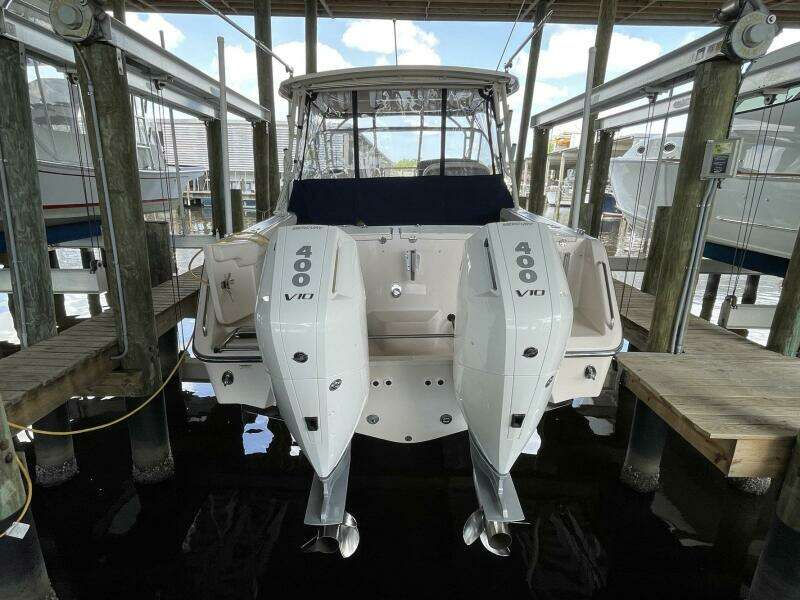 33ft Grady White Yacht For Sale