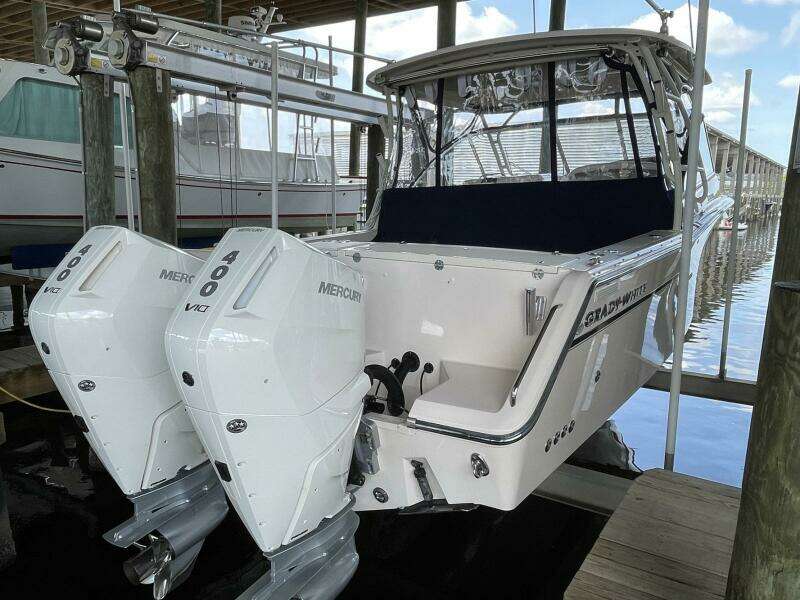 33ft Grady White Yacht For Sale