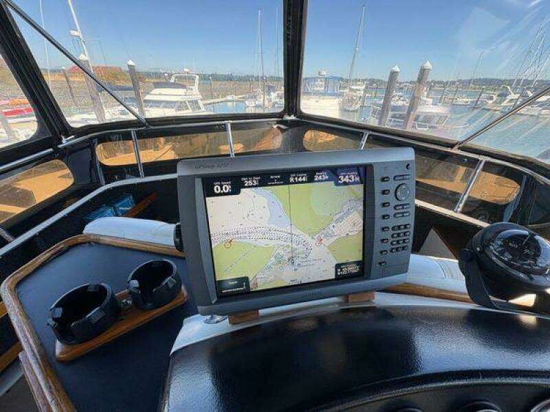 36ft Carver Yacht For Sale