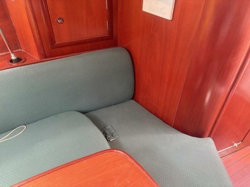 2001 Beneteau