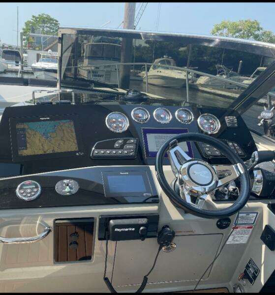 Pocket Change  37ft Sea Ray Yacht For Sale
