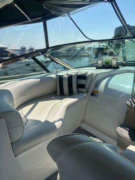 38ft Cruisers Yachts Yacht For Sale