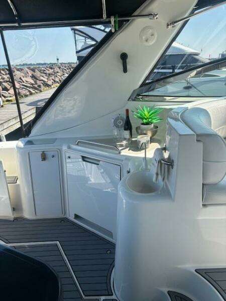38ft Cruisers Yachts Yacht For Sale