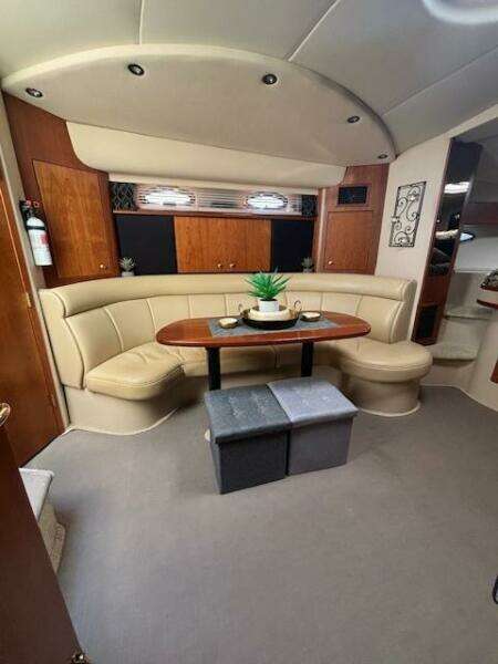 38ft Cruisers Yachts Yacht For Sale