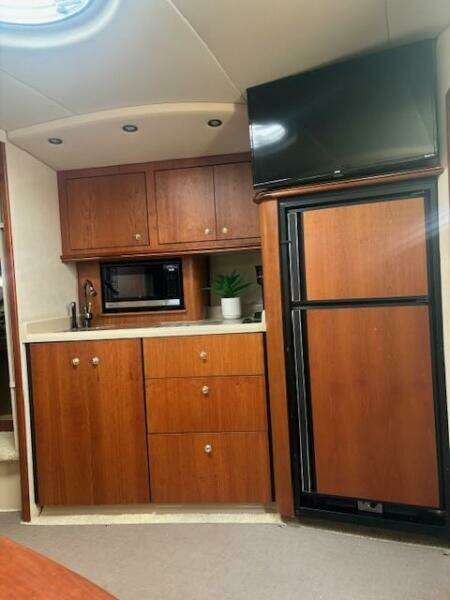 38ft Cruisers Yachts Yacht For Sale