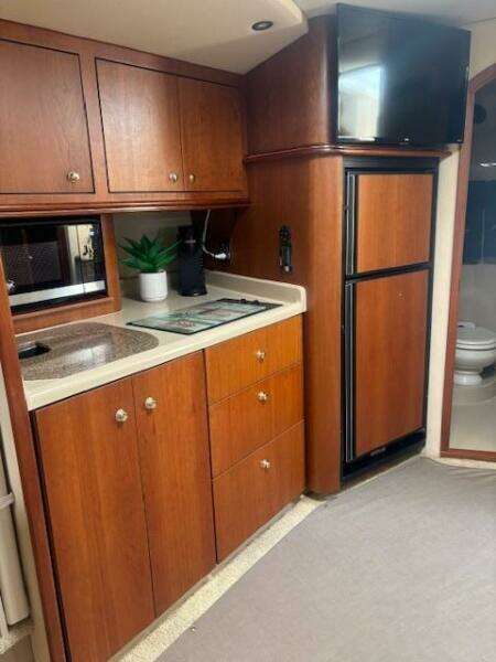 38ft Cruisers Yachts Yacht For Sale