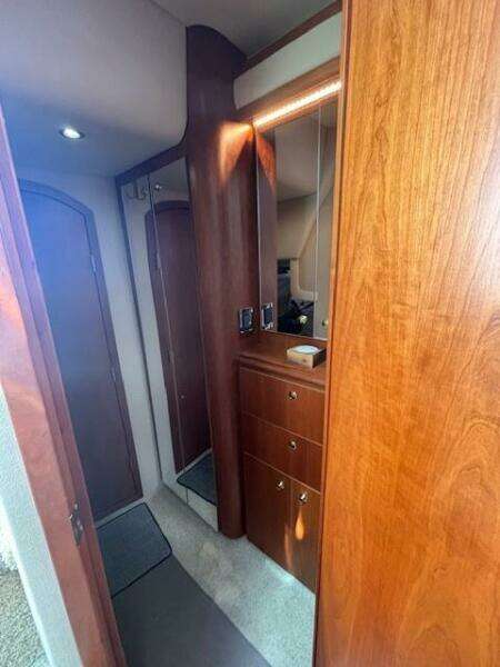 38ft Cruisers Yachts Yacht For Sale