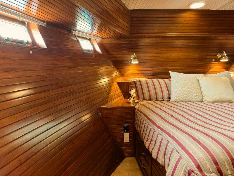 72ft Trawler Yacht For Sale