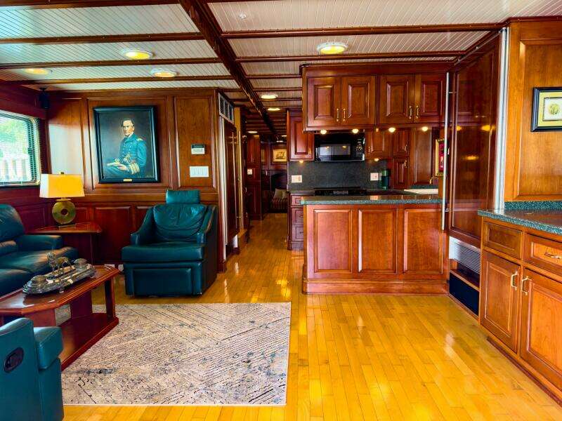 72ft Trawler Yacht For Sale