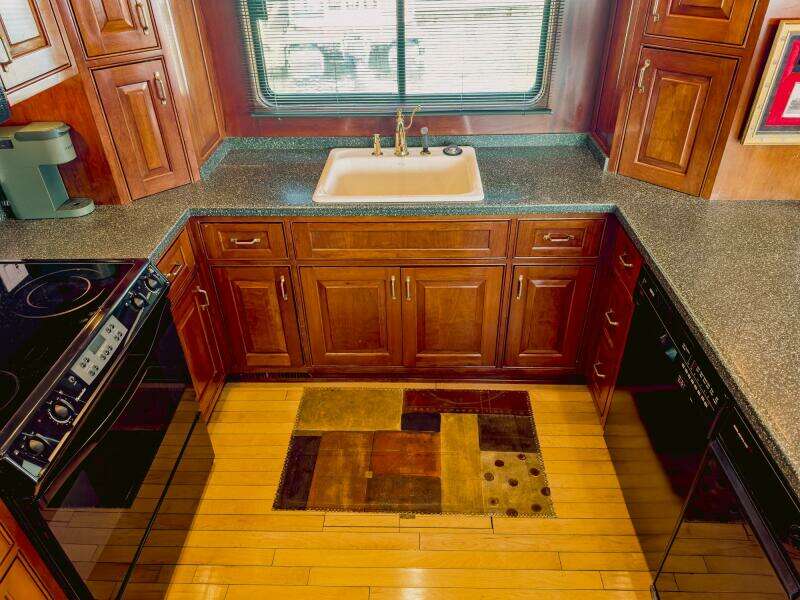 72ft Trawler Yacht For Sale