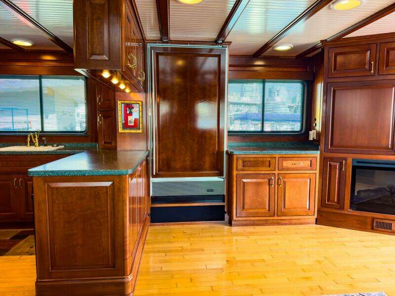 72ft Trawler Yacht For Sale