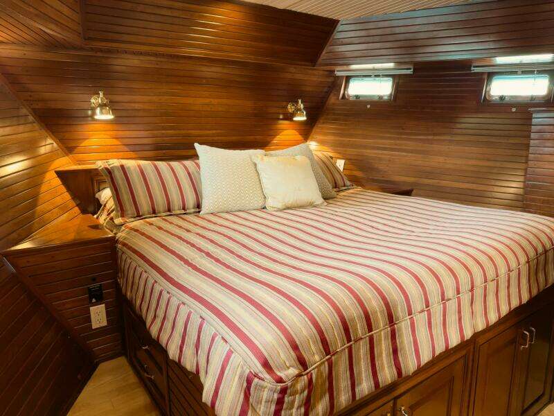 72ft Trawler Yacht For Sale