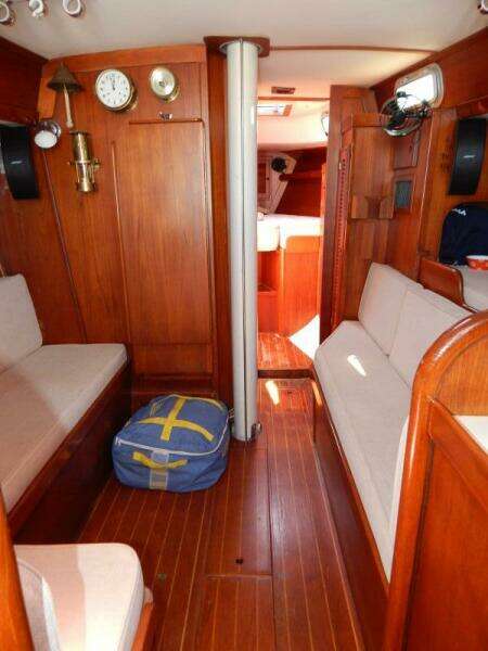 Sandpiper 37ft Tartan Yacht For Sale