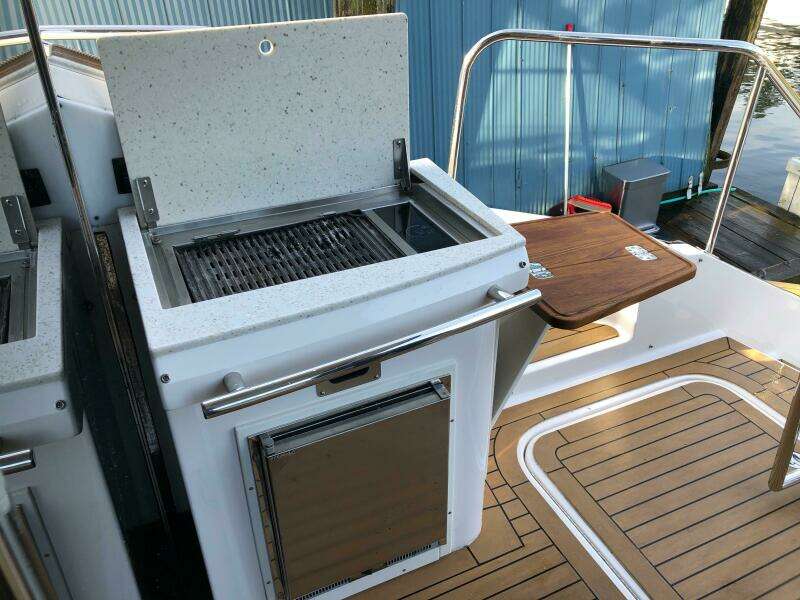 53ft Regal Yacht For Sale