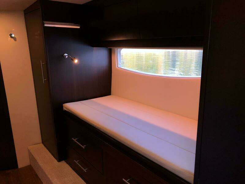 53ft Regal Yacht For Sale