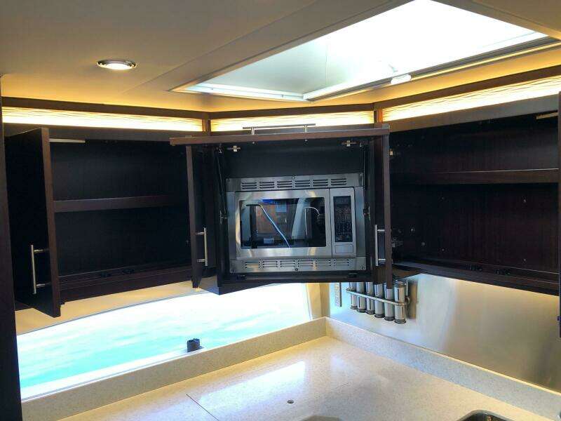 53ft Regal Yacht For Sale